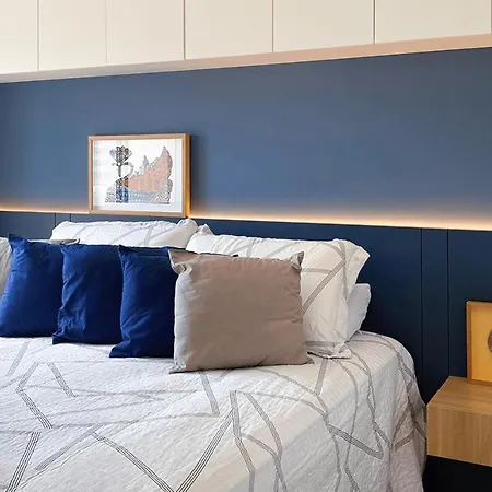 Santa Justa Bedroom Shared Wc *